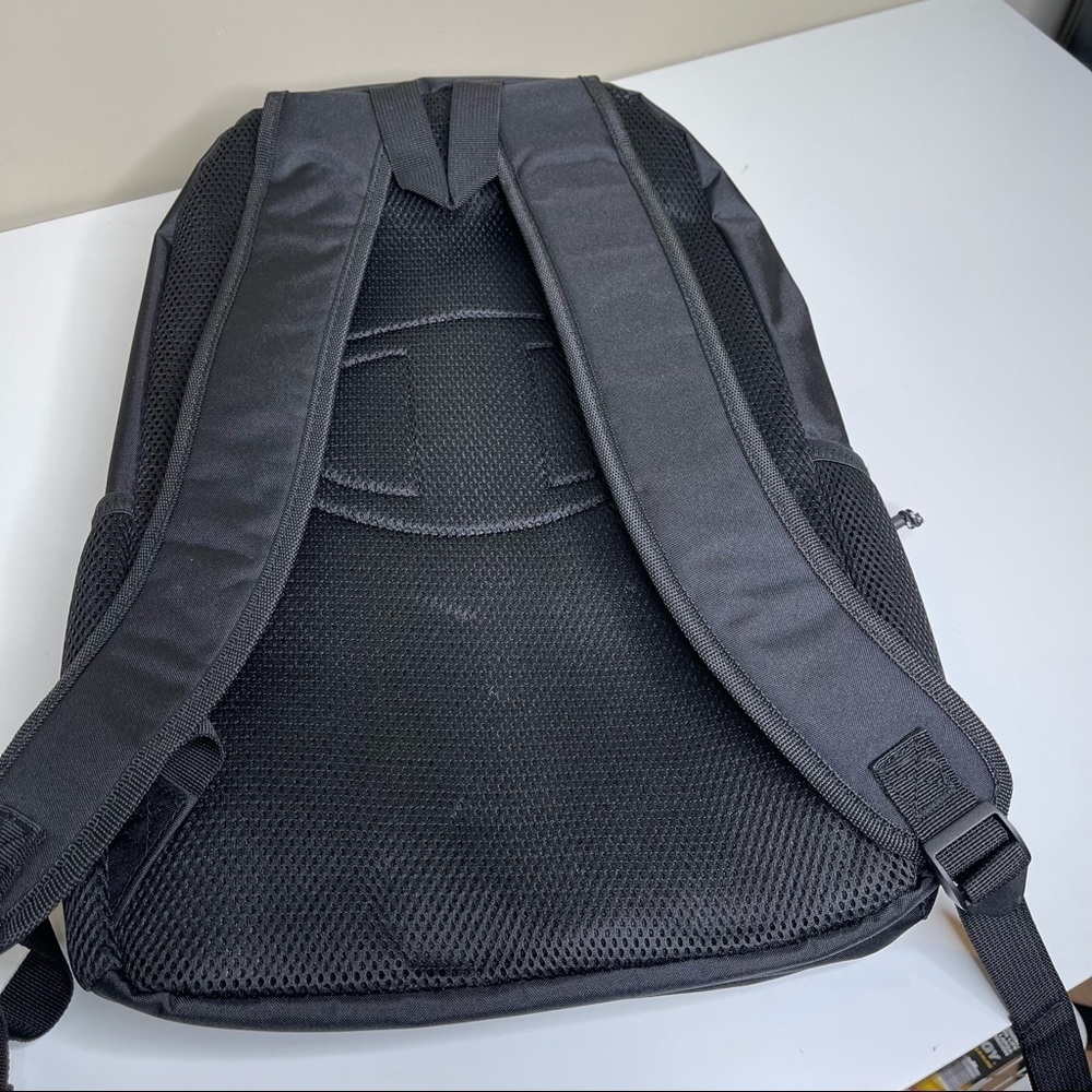 Champion Core Backpack - Picture 3 of 8
